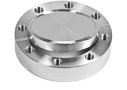 FLANGE EM BRANCO Cover Image