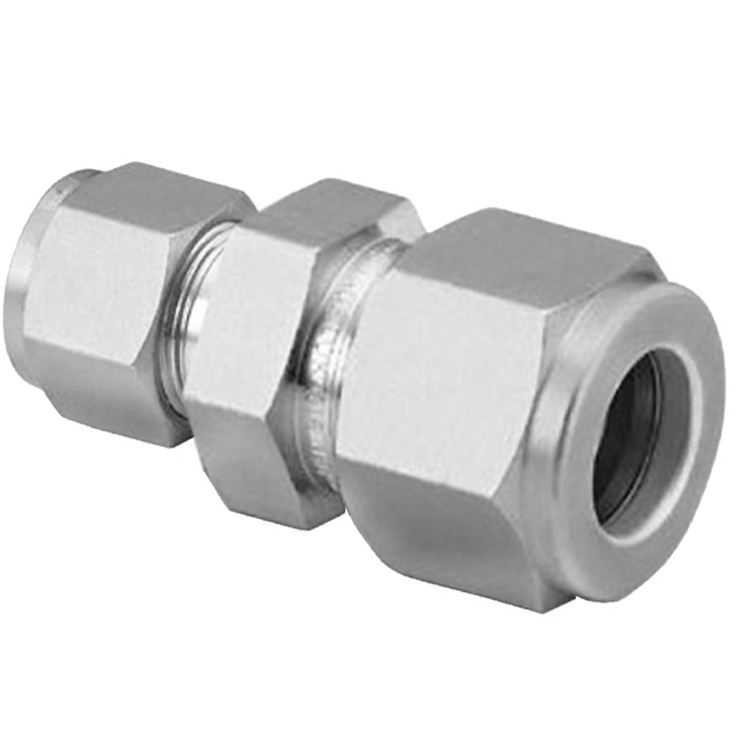 Swagelok Tube Fitting, 3/8 TO 1/4 in Reducing Union, Stainless Steel,  Gaugeable, 1 ea., PN: SS-600-6-4